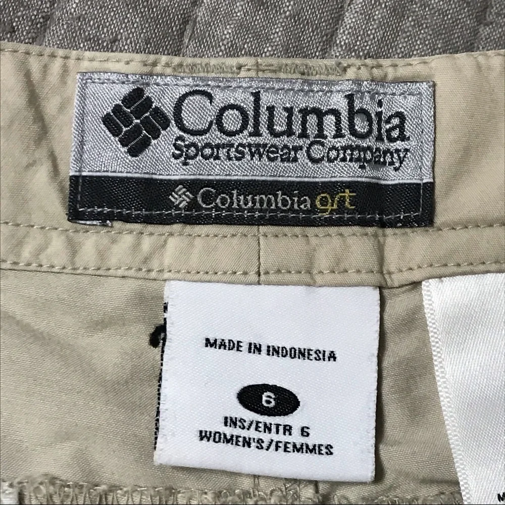 COLUMBIA / grt Khaki Shorts Size 6